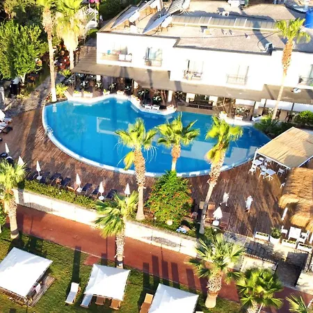 Costa 3s Hotel *