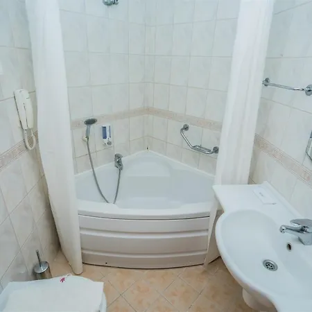 Costa 3s Hotel *
