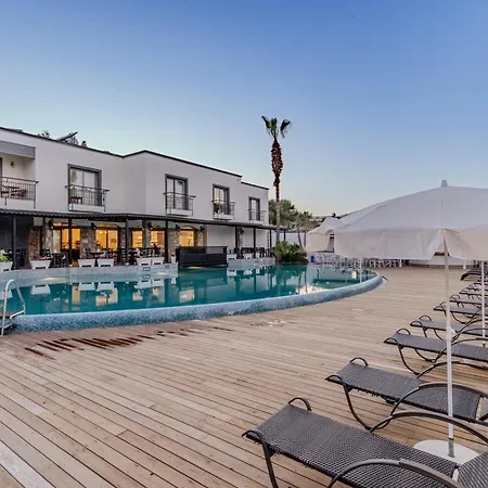 Costa 3s Szálloda Bodrum