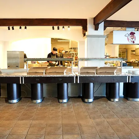 Szálloda Costa 3s *