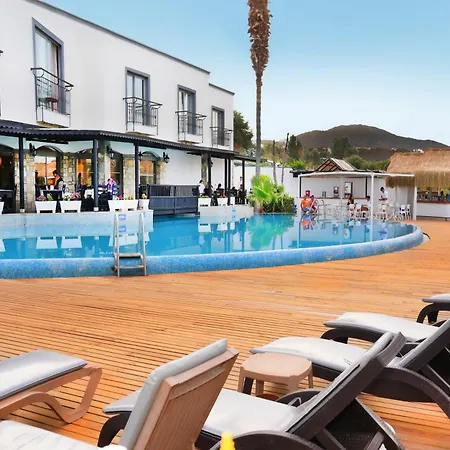 Costa 3s Hotel *