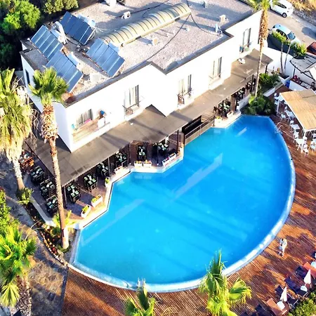 Costa 3s Szálloda *